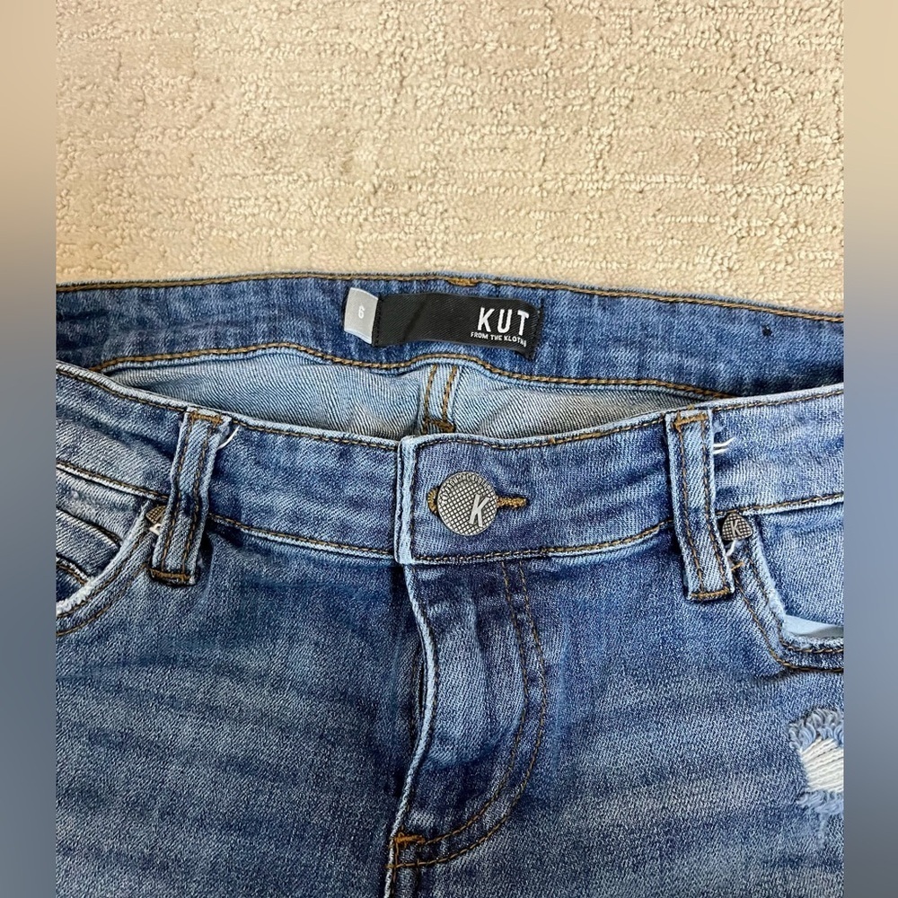 Kut from the Kloth Blue Jeans women’s size 6 - Picture 2 of 3